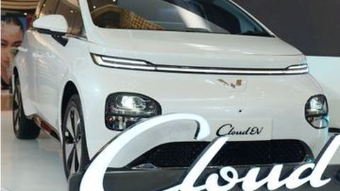 Mobil Listrik Wuling Cloud EV bakal Punya Varian Berjarak Tempuh 505 Km