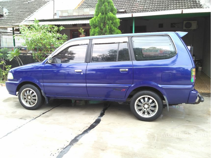 Jual Mobil Toyota Kijang 2001 LGX 2.0 di Jawa Barat 