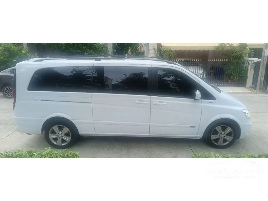 2013 Mercedes-Benz Viano Van