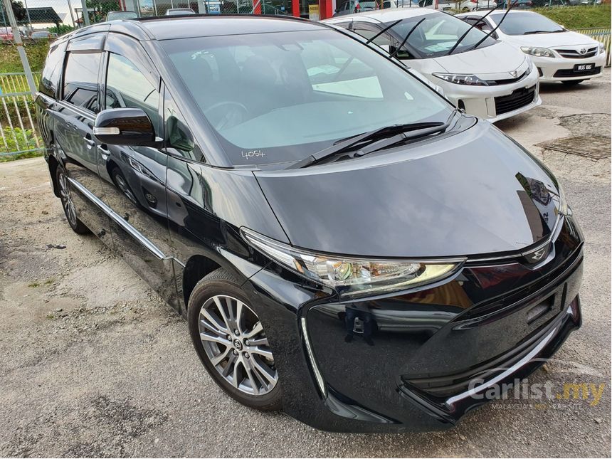 Toyota estima 2016