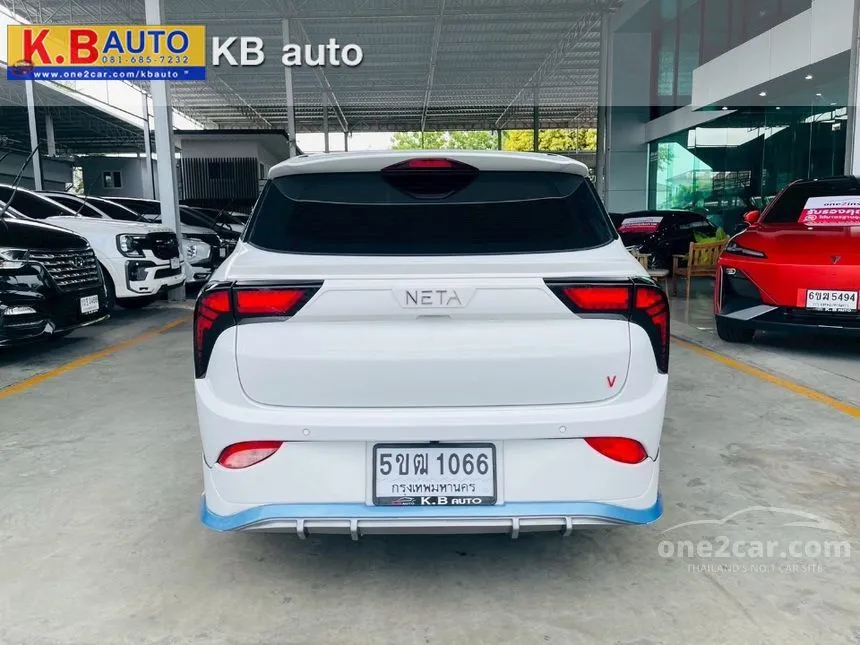 2024 Neta Neta V Hatchback