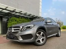 2016 Mercedes-Benz GLA200 1.6 Sport SUV AMG TOTAL DP 125JT Titanium Grey On Black Km 30Rb Super Antik Service Record Kondisi Mulus TOTAL DP RINGAN