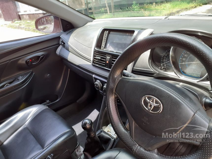 2013 Toyota Limo 1.5 Manual Sedan