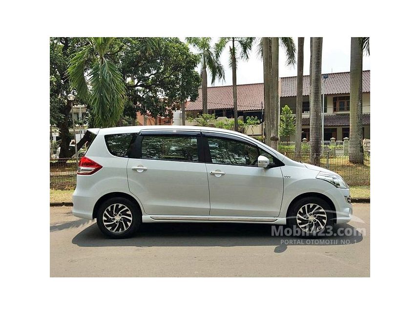 Jual Mobil  Suzuki  Ertiga  2021 Dreza  GS 1 4 di DKI Jakarta 