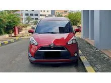 2018 Toyota Sienta 1.5 V MPV merah km 59 ribuan