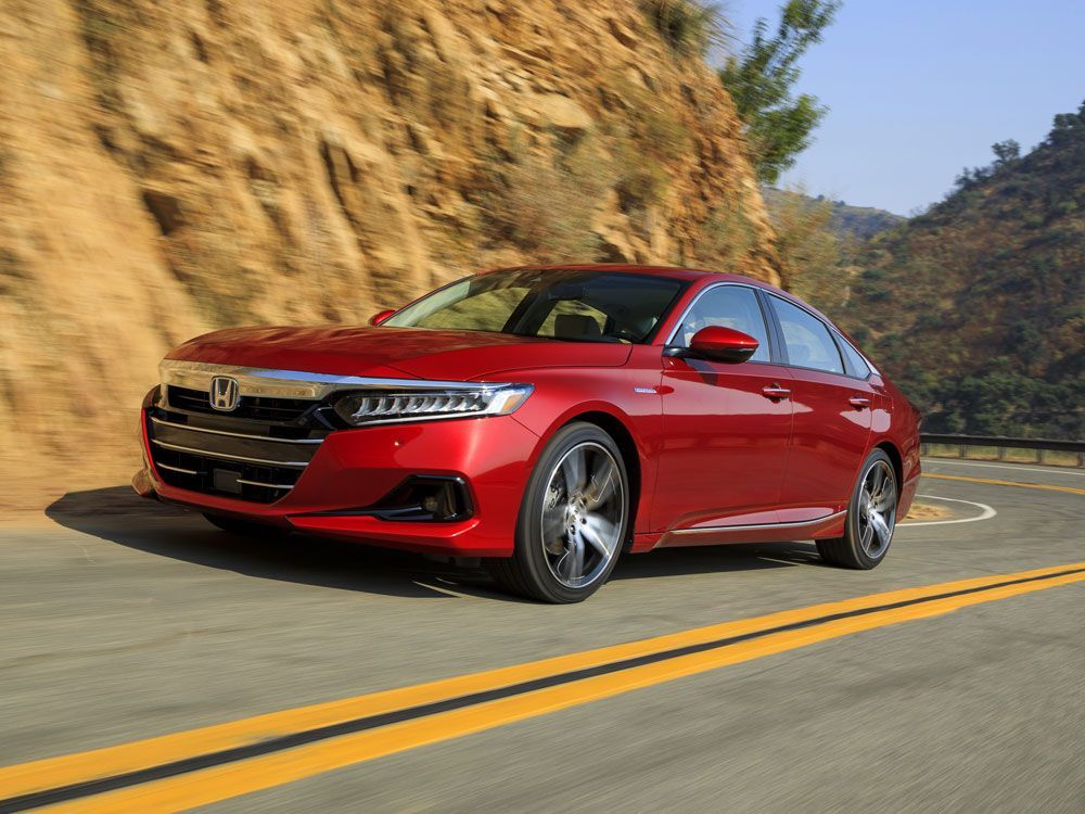 New Honda Accord 2021 Diluncurkan, Versi Hybrid Jinakan Camry Hybrid
