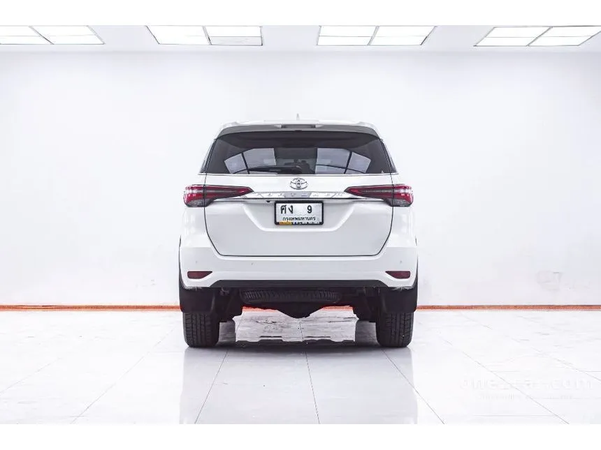 2021 Toyota FORTUNER V SUV