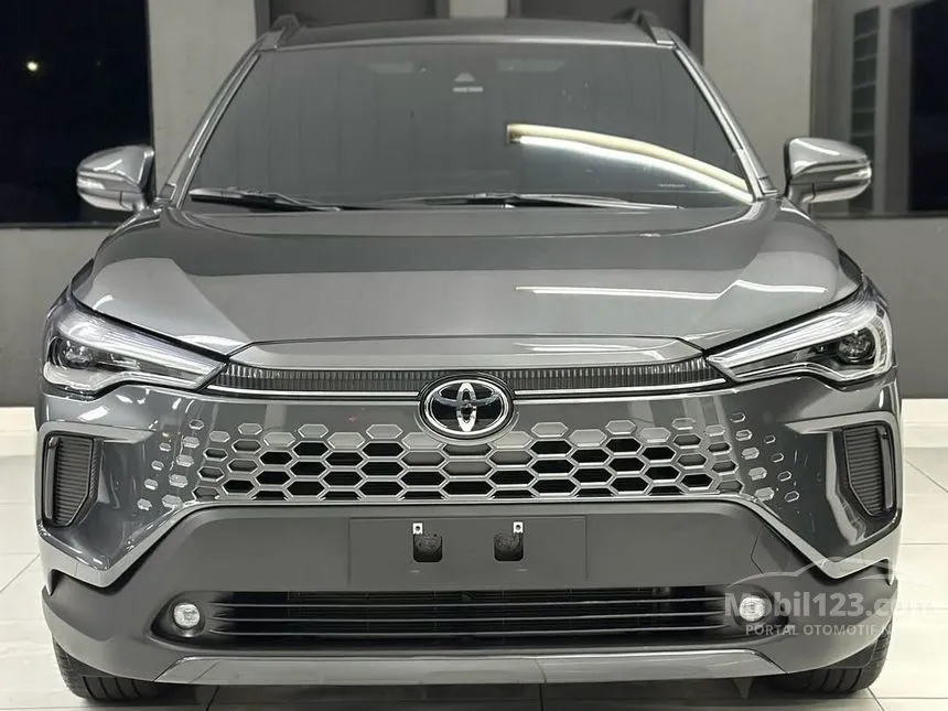 Jual Mobil Toyota Corolla Cross 2025 Hybrid 1.8 di Jawa Tengah Automatic SUV Abu