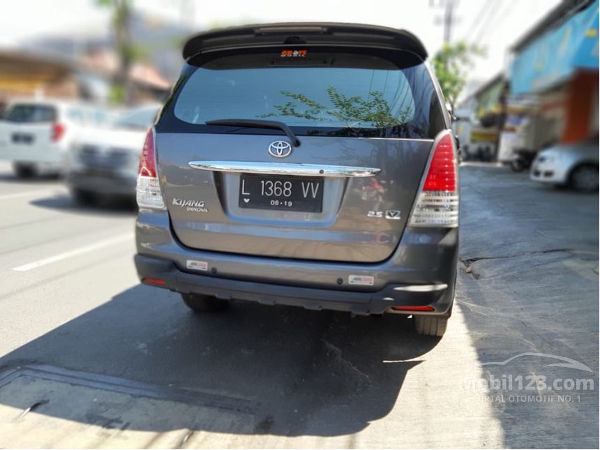 Jual Mobil Toyota Kijang Innova 2009 V 2.5 di Jawa Timur Automatic MPV ...