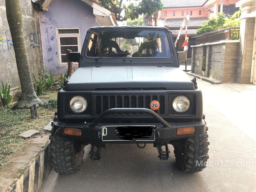 Jual Mobil  Suzuki  Jimny  1988 1 0 di Jawa  Barat  Manual Jeep 