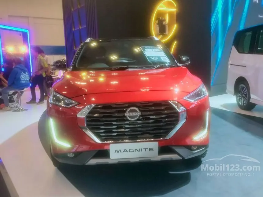 Jual Mobil Nissan Magnite 2024 Premium (1 Tone) 1.0 di Banten Automatic SUV Merah Rp 245.000.000