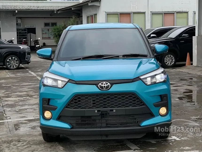 Jual Mobil Toyota Raize 2024 G 1.0 di Jawa Timur Automatic Wagon Biru Rp 225.000.000