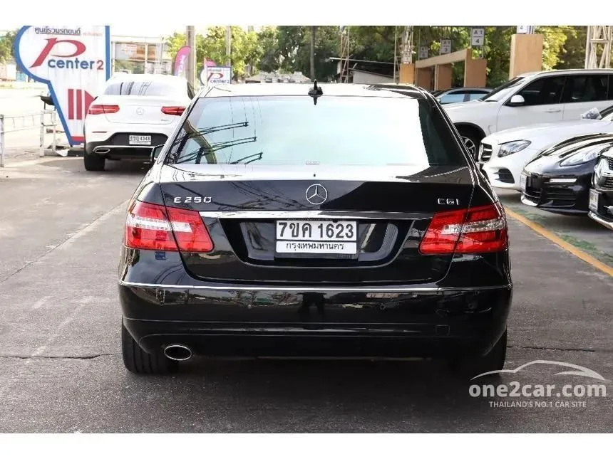 2012 Mercedes-Benz E250 Avantgarde CGI BlueEFFICIENCY Sedan