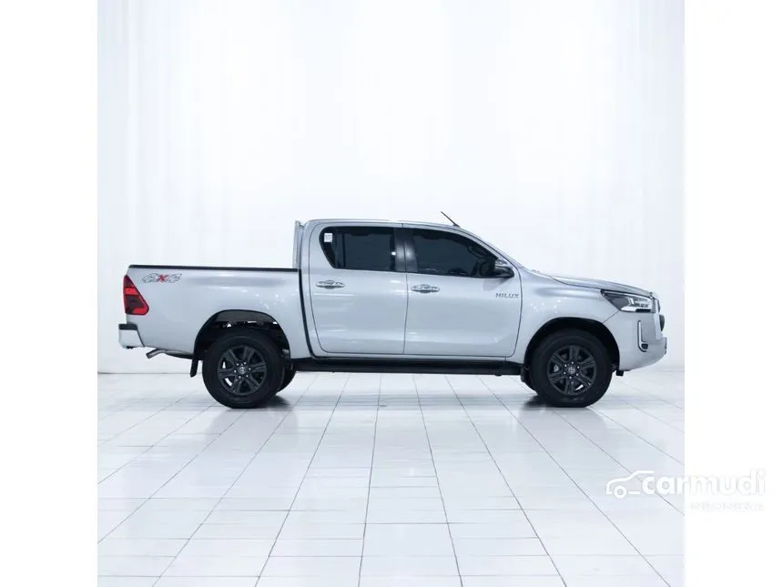 2023 Toyota Hilux V Dual Cab Pick-up