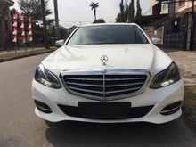 2014 Mercedes-Benz E200 2.0 Classic Sedan