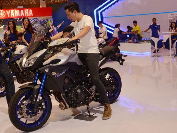 Yamaha MT-09 Tracer Pikat Ananda Omesh