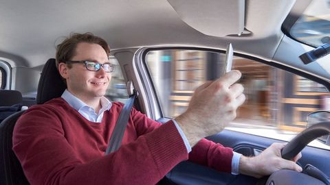 Parents, Especially Fathers, Are The Most Distracted Drivers in Asia Pacific Region