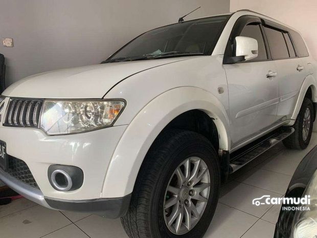 Beli Mobil Mitsubishi Pajero Baru Bekas Kisaran Harga Review 2021 Carmudi Indonesia