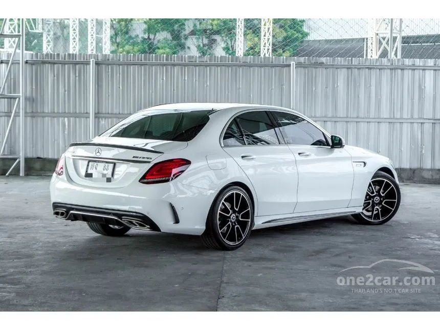 2022 Mercedes-Benz C220 d AMG Dynamic Sedan