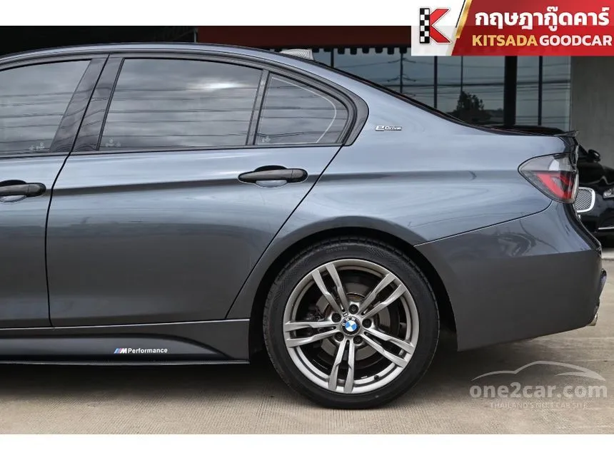 2017 BMW 330e M Sport Sedan