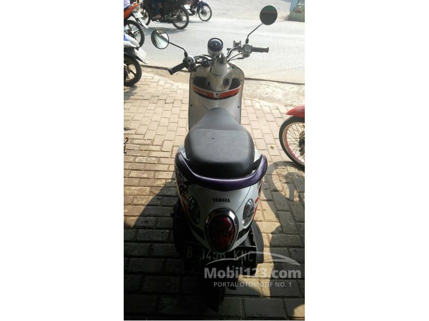 Jual Motor  Yamaha  Fino  2013  0 1 di Jawa Barat Automatic 