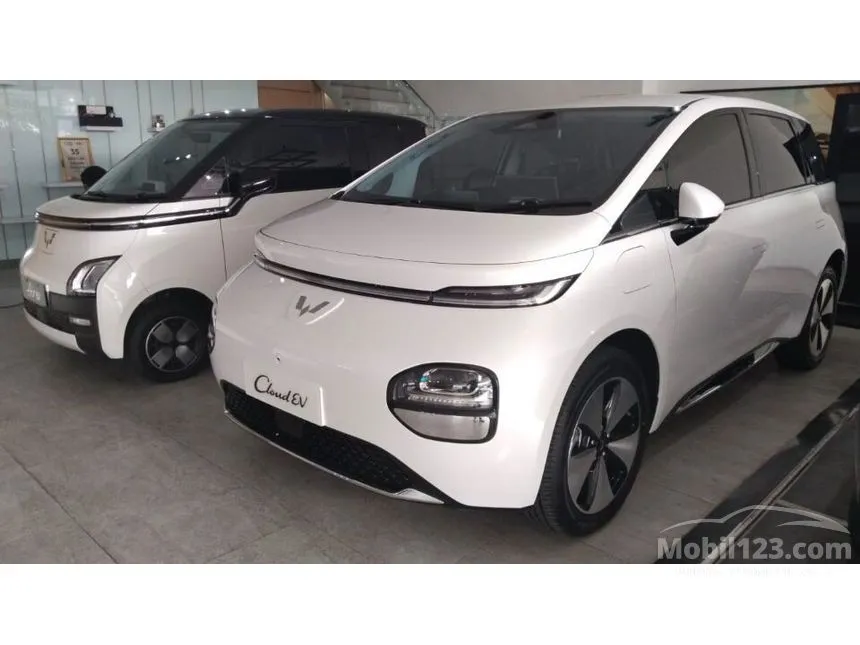 Jual Mobil Wuling Cloud EV 2024 EV di DKI Jakarta Automatic Hatchback Putih Rp 393.450.000