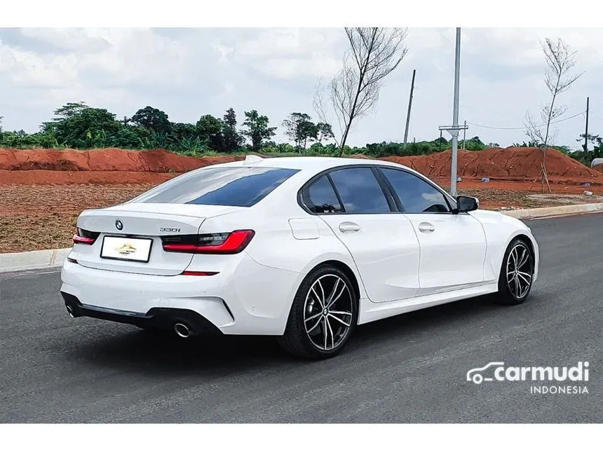 2021 BMW 330i M Sport Sedan