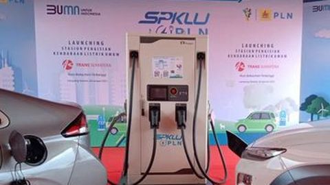 Pemerintah Targetkan Bangun 25.000 SPKLU hingga 2030