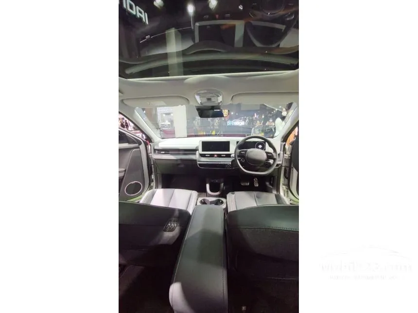 Jual Mobil Hyundai IONIQ 5 2023 Prime Standard Range di DKI Jakarta Automatic Wagon Abu