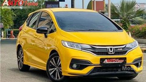Honda Jazz RS Bekas 2020, Kondisi Seperti Baru Harga Miring