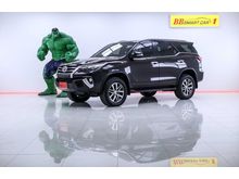 2016 Toyota Fortuner 2.4 (ปี 15-18) V SUV AT