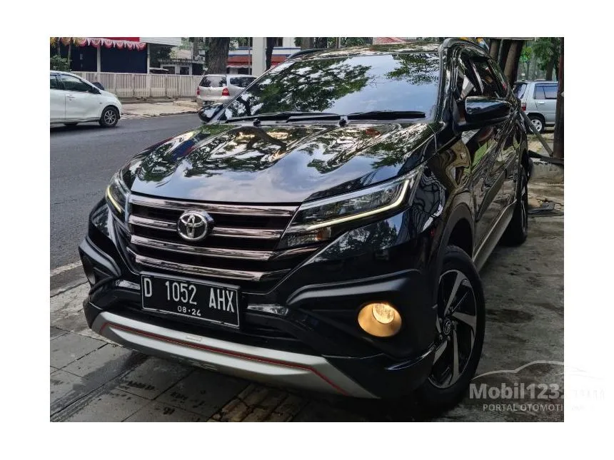 Jual Mobil Toyota Rush 2019 TRD Sportivo 1.5 di Jawa Barat Manual SUV Hitam Rp 239.000.000