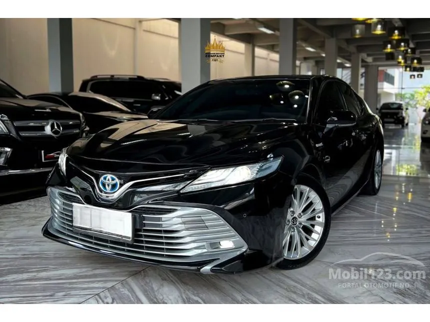 Jual Mobil Toyota Camry Hybrid 2019 HV 2.5 di Banten Automatic Sedan Hitam Rp 455.000.000