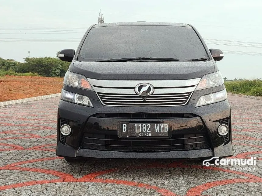 2013 Toyota Vellfire ZG MPV