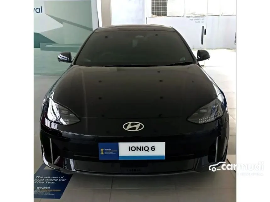 2023 Hyundai IONIQ 6 Signature Long Range Sedan