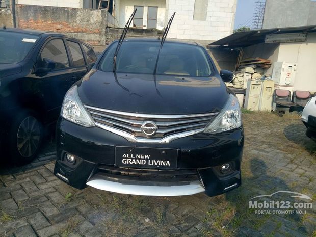  Grand  Livina  Nissan Murah  413 mobil  baru  dijual  Mobil123