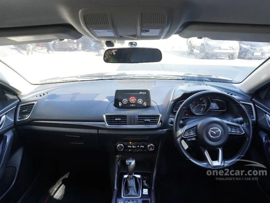 2019 Mazda 3 S Sports Hatchback