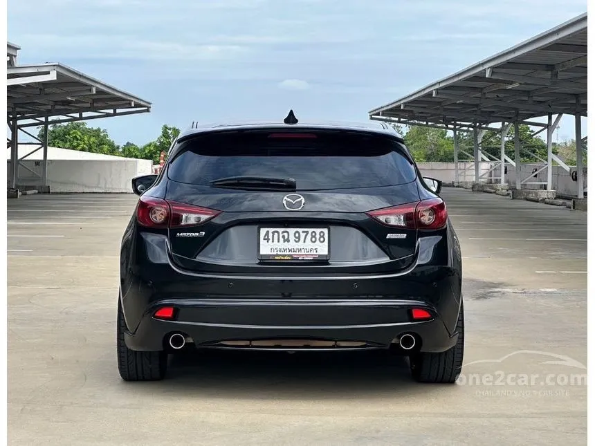 2015 Mazda 3 C Sports Hatchback
