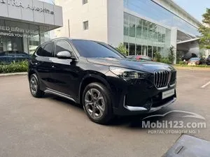 2023 BMW X1 1.5 sDrive18i xLine SUV TERMURAH CASH/CREDIT HARGA SAMA, MOBIL BEKAS DENGAN BUNGA MOBIL BARU TERMURAH SE-INDONESIA RESMI BMW PREMIUM SELEC