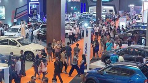 Efek Corona, Pasar Mobil Indonesia Diprediksi Anjlok 40 Persen
