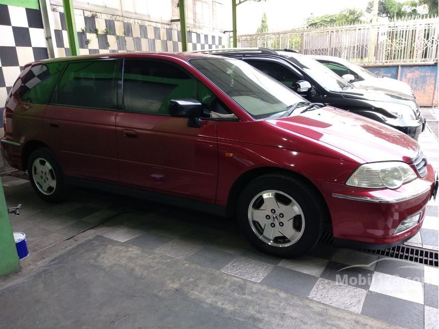 Jual Mobil  Honda  Odyssey  2001  2 3 di Jawa Timur Automatic 