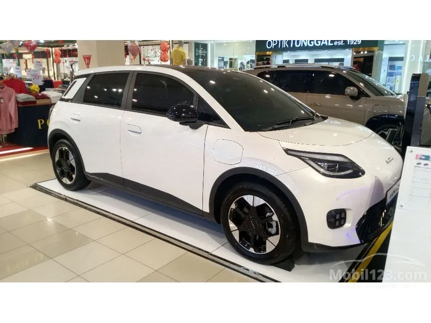 2026 GAC AION UT Premium Hatchback
