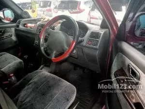 2002 Mitsubishi Kuda 2.0 Grandia (Petrol) MPV