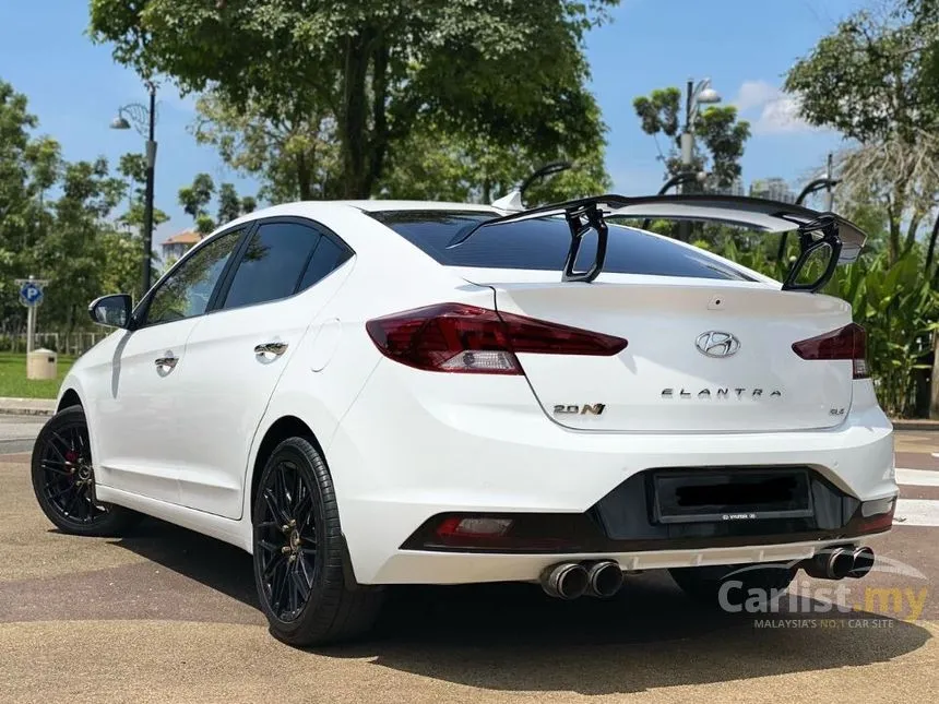 2020 Hyundai Elantra Executive Sedan