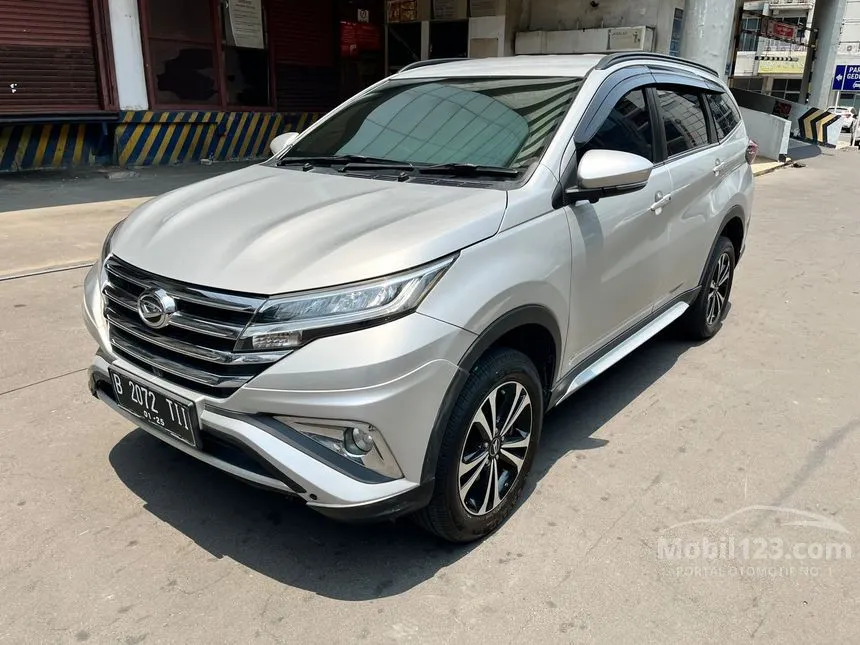 Jual Mobil Daihatsu Terios 2019 R Deluxe 1.5 di Jawa Barat Automatic SUV Silver Rp 178.000.000