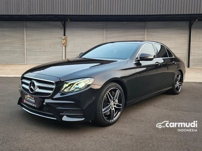 2017 Mercedes-Benz E300 AMG Line Sedan