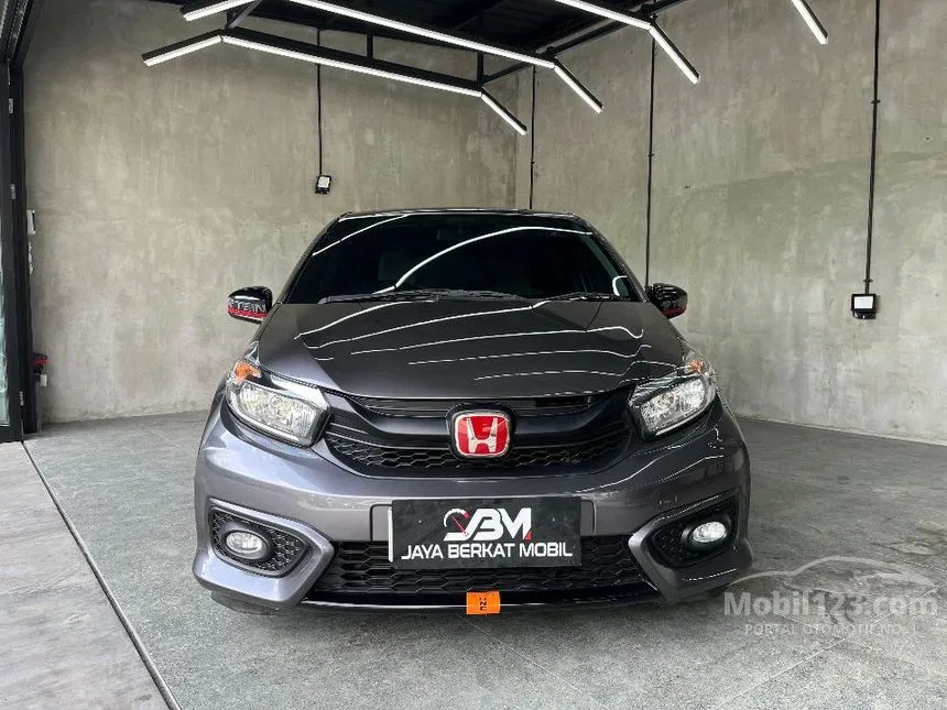 Jual Mobil Honda Brio 2018 Satya E 1.2 di Jawa Timur Manual Hatchback Abu