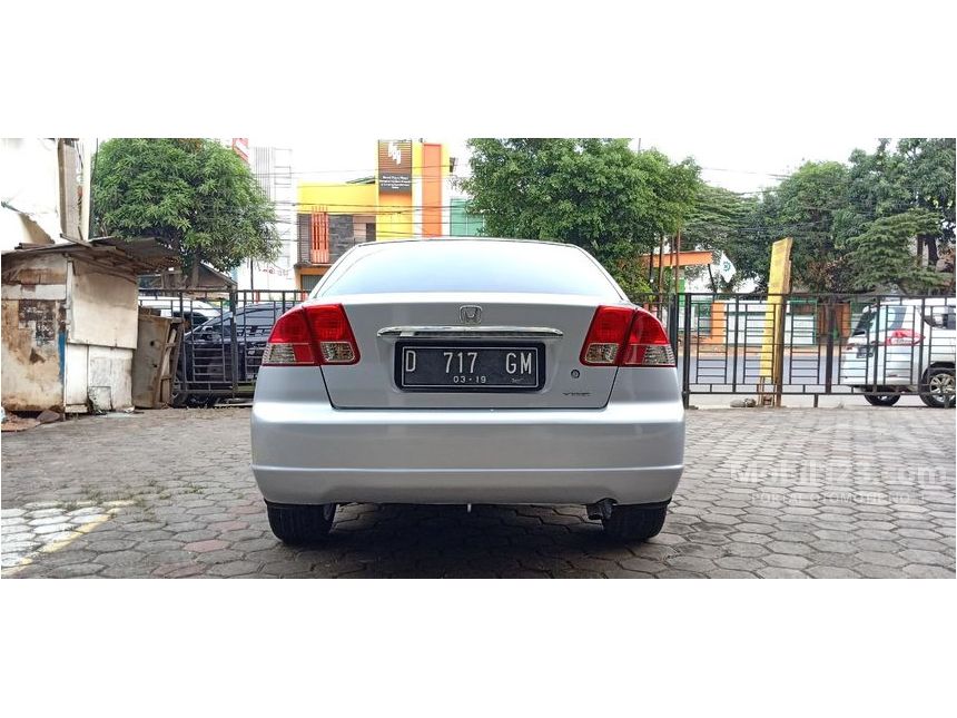 Jual Mobil  Honda  Civic  2004 VTi  1 7 di Jawa Barat 