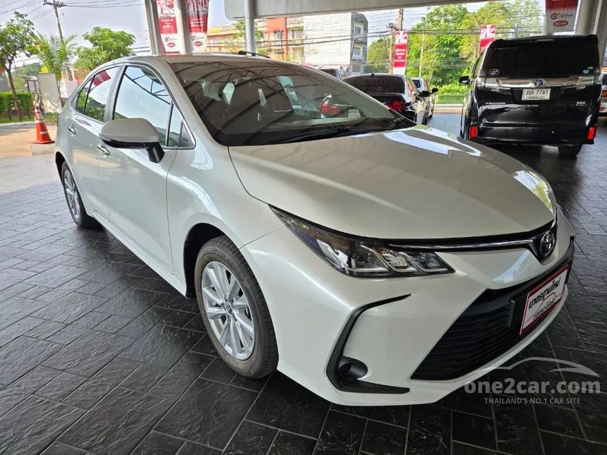 2025 Toyota Corolla Altis G Sedan