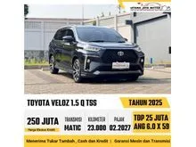 2025 Toyota Veloz 1.5 Q TSS (Premium Color) MPV Matic Hitam Kondisi Siap Pakai Service Record